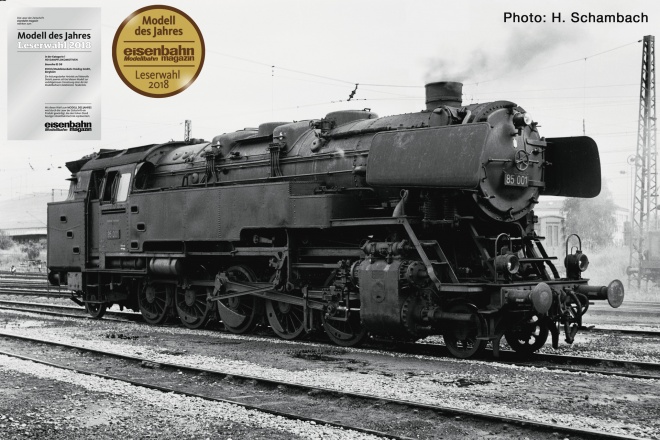 Steam locomotive 85 001<br /><a href='images/pictures/Roco/Roco-72266.jpg' target='_blank'>Full size image</a>